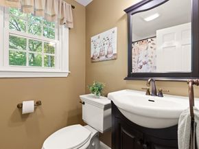36 Old Forge Ln, Sudbury MA 01776