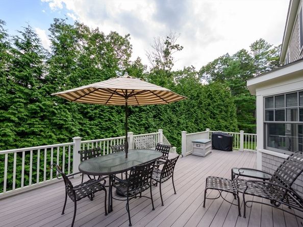 25 Mohawk Way, Cohasset MA 02025