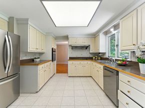 59 Johnson Rd, Winchester MA 01890