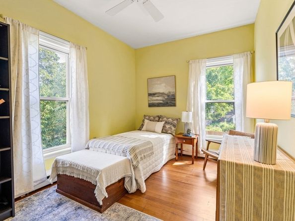 78 Purchase St, Newburyport MA 01950