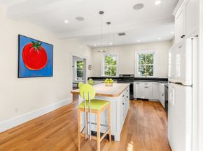 78 Purchase St, Newburyport MA 01950