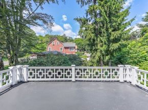4 Wheeler Ave, Worcester MA 01609
