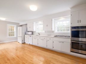 4 Wheeler Ave, Worcester MA 01609