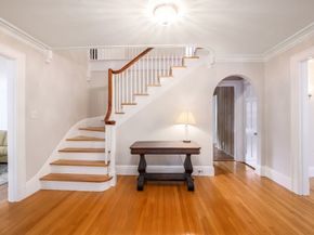 4 Wheeler Ave, Worcester MA 01609