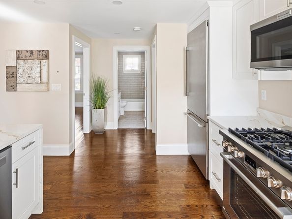 172-174 Blue Hill Ave 174, Milton MA 02186