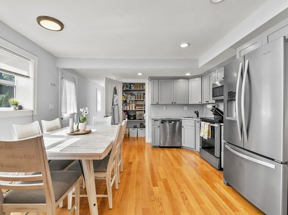 29 Hayes Rd, East Bridgewater MA 02333
