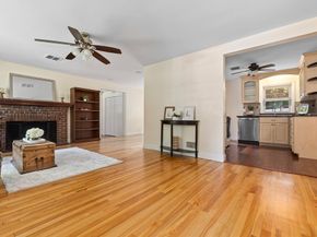 27 May St, Marblehead MA 01945