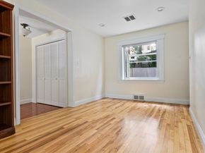 27 May St, Marblehead MA 01945