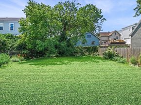 20 Willow Ave 1, Salem MA 01970