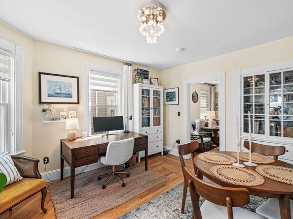 20 Willow Ave 1, Salem MA 01970