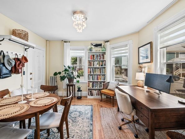 20 Willow Ave 1, Salem MA 01970