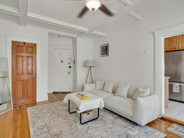 130 Sutherland Rd 1, Boston MA 02135