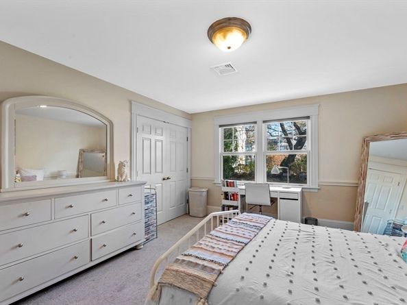 2 Oceanmeadow  Lane, Marblehead MA 01945