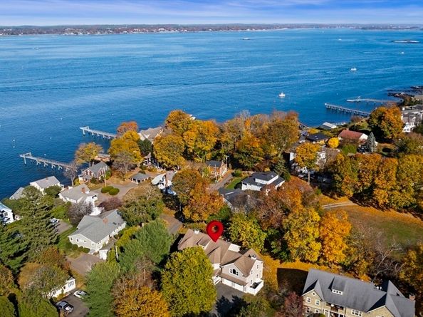 2 Oceanmeadow  Lane, Marblehead MA 01945