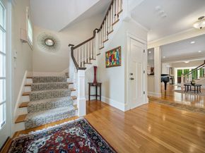 22 Whitehall Cir, Beverly MA 01915