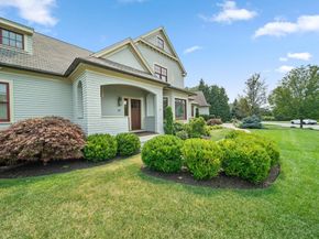 22 Whitehall Cir, Beverly MA 01915
