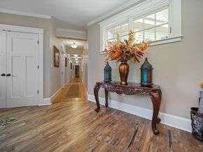 22 Whitehall Cir, Beverly MA 01915