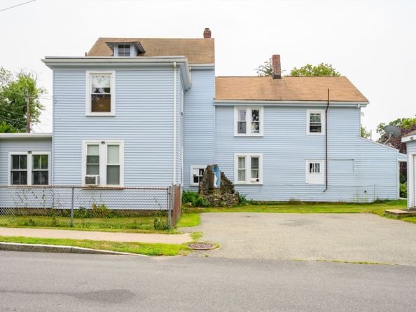 418 Pleasant St, Milton MA 02186