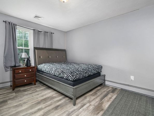 183-183R Mendon Street, Blackstone MA 01504