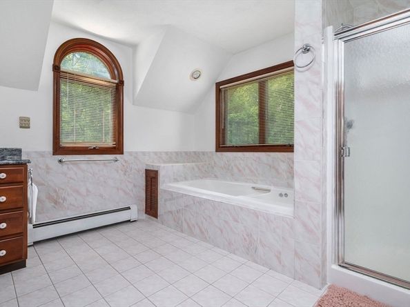 183-183R Mendon Street, Blackstone MA 01504