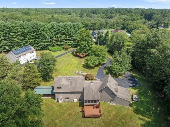 183-183R Mendon Street, Blackstone MA 01504