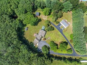 183-183R Mendon Street, Blackstone MA 01504