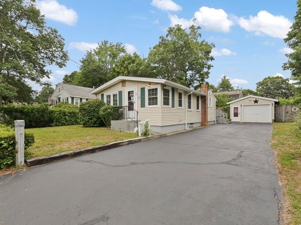 43 Butler Street, Wareham MA 02532