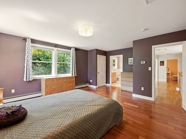 33 Highgate Rd, Framingham MA 01701