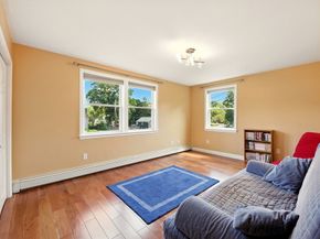 33 Highgate Rd, Framingham MA 01701