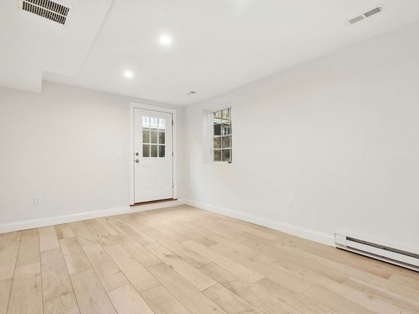23 Loomis Street 23, Cambridge MA 02138
