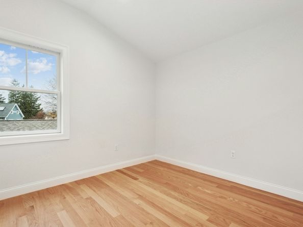 23 Loomis Street 23, Cambridge MA 02138