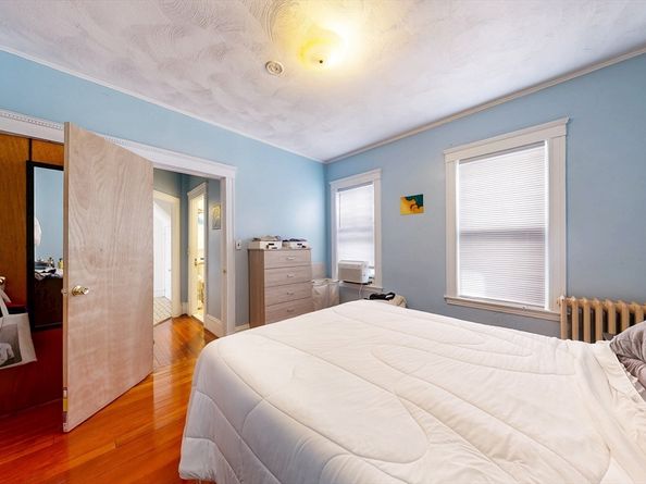 25 Warner Street, Somerville MA 02144