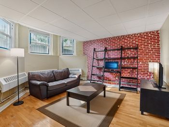 1641 Commonwealth Ave