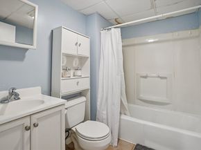1641 Commonwealth Ave 20, Boston MA 02135