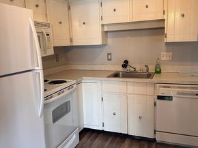 15 Eaglehead Ter 5, Shrewsbury MA 01545