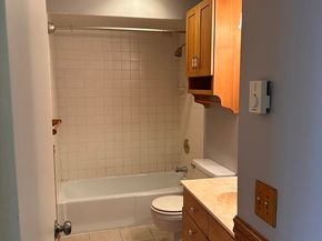 15 Eaglehead Ter 5, Shrewsbury MA 01545