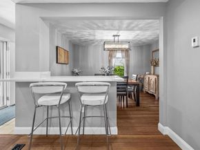 32 Oakwood Ave, Saugus MA 01906