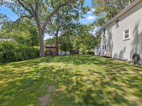32 Oakwood Ave, Saugus MA 01906