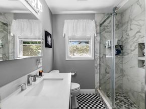 32 Oakwood Ave, Saugus MA 01906