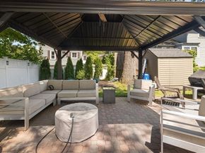 32 Oakwood Ave, Saugus MA 01906