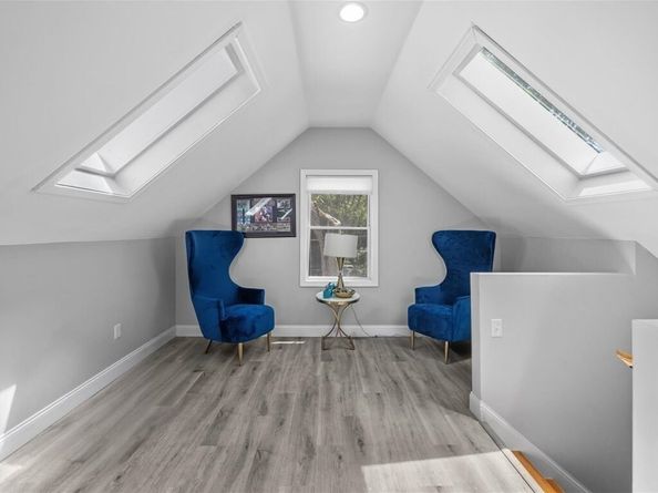 32 Oakwood Ave, Saugus MA 01906