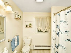 125 Ettrick St, Brockton MA 02301