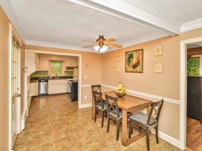 125 Ettrick St, Brockton MA 02301