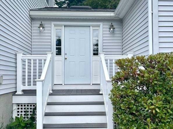 66 Acton Road, Chelmsford MA 01824