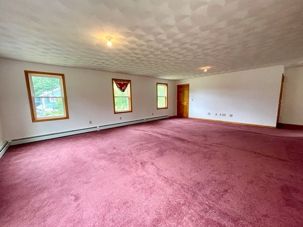 66 Acton Road, Chelmsford MA 01824