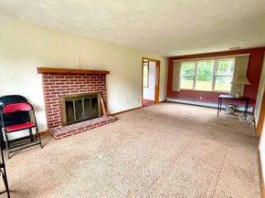 66 Acton Road, Chelmsford MA 01824