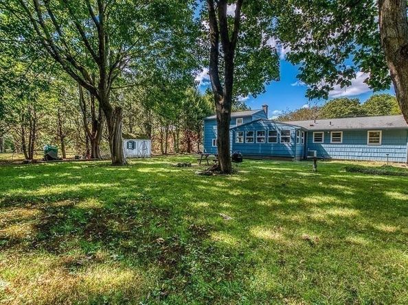 53 Chapman Rd, Stoughton MA 02072
