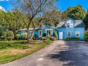 53 Chapman Rd, Stoughton MA 02072
