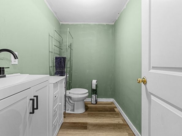 33 Arch Street, Middleboro MA 02346