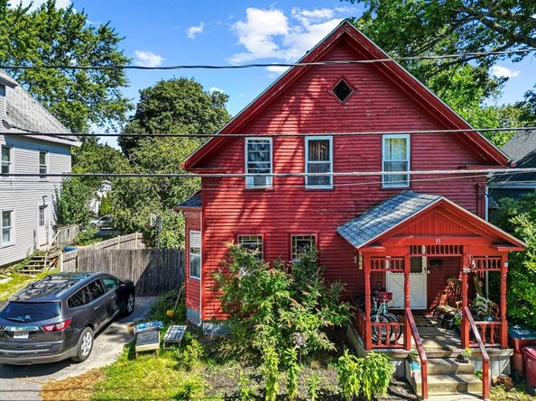 33 Arch Street, Middleboro MA 02346